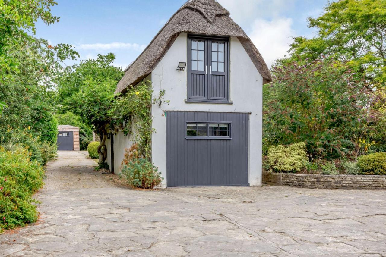 Little Thatch Lovely 2-Bed Converted Workshop Near Weymouth Radipole Exterior foto