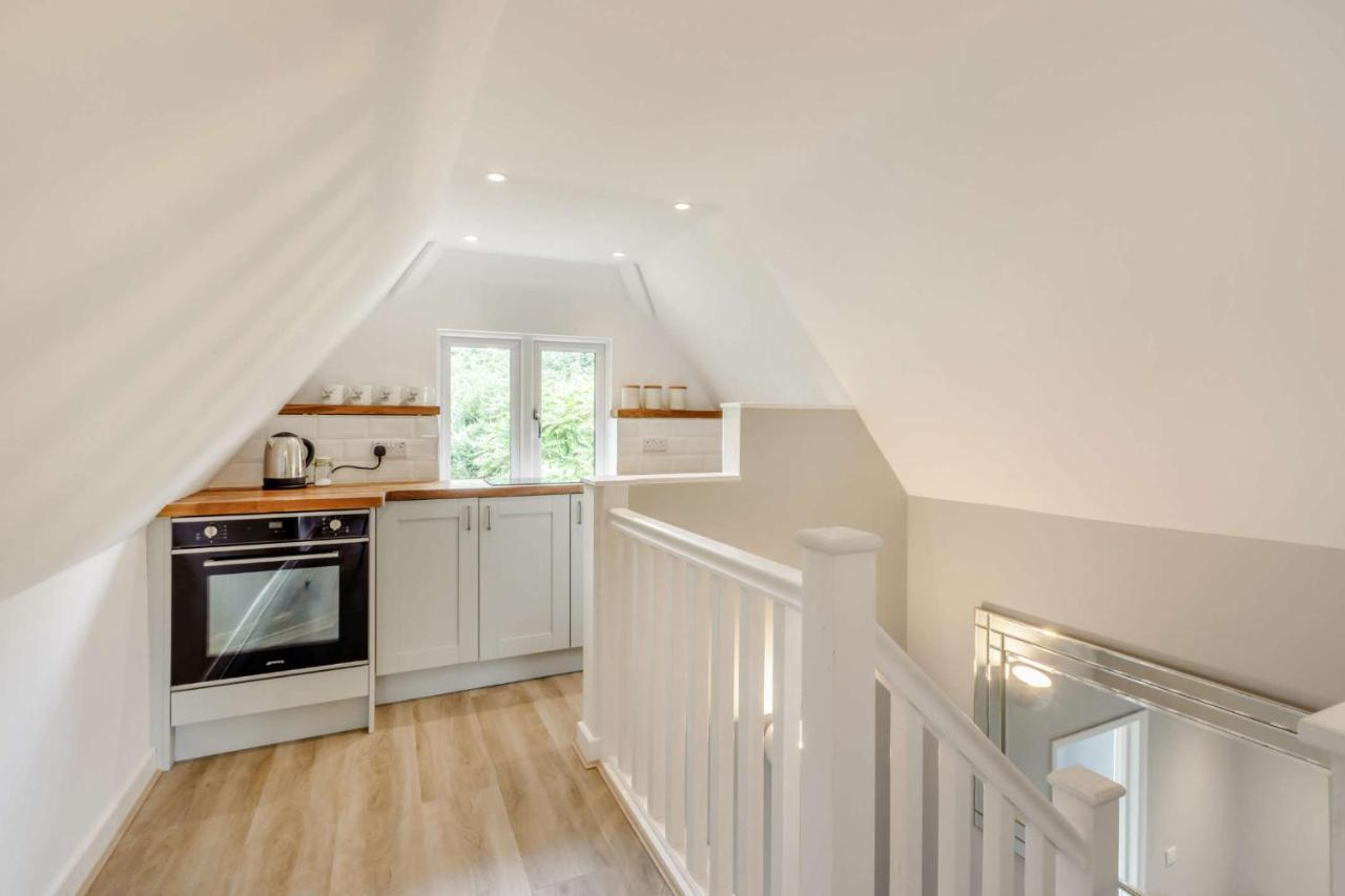 Little Thatch Lovely 2-Bed Converted Workshop Near Weymouth Radipole Exterior foto